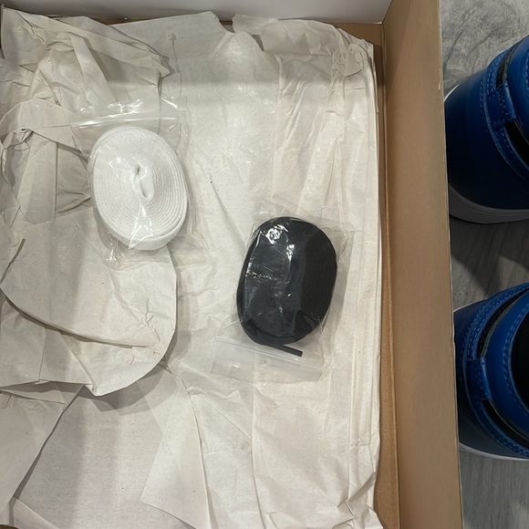 Air Jordan, one retro high OG dark marina - Picture 6 of 11